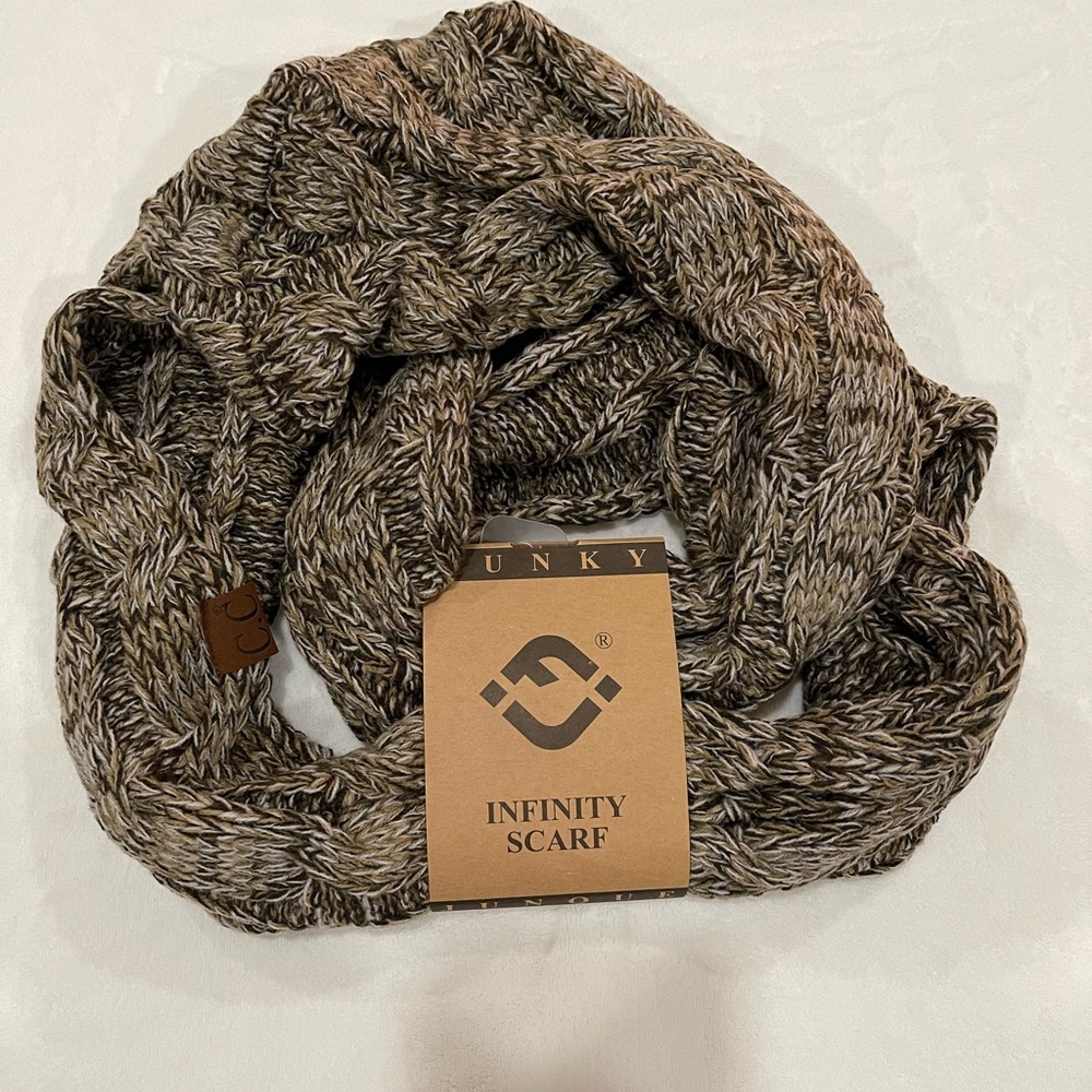 Brand New Funky Junque Infinity scarf
